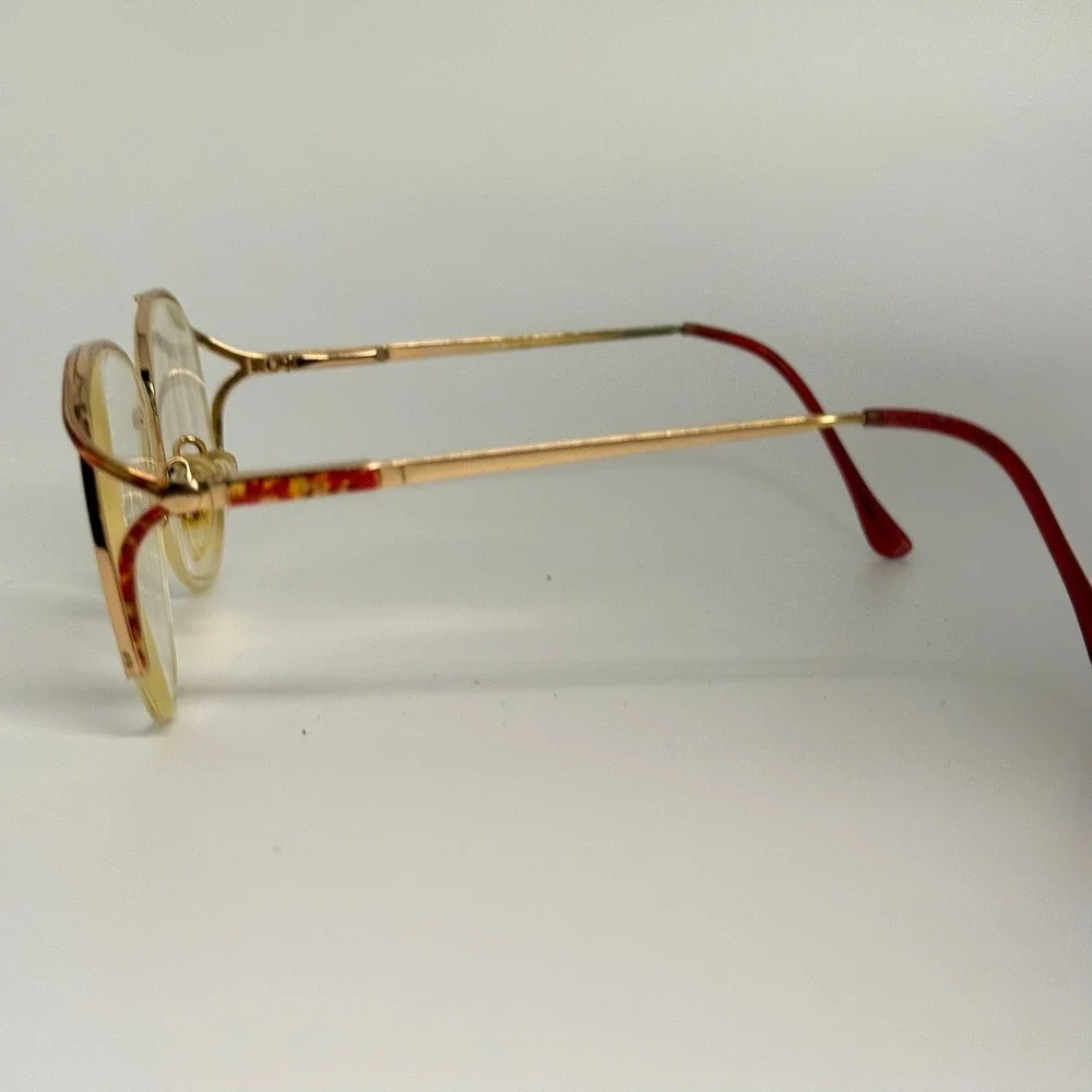 Rembrandt by Rem Vintage Gold Metal Eyewear Frames Tortoise Red Accents 57-16